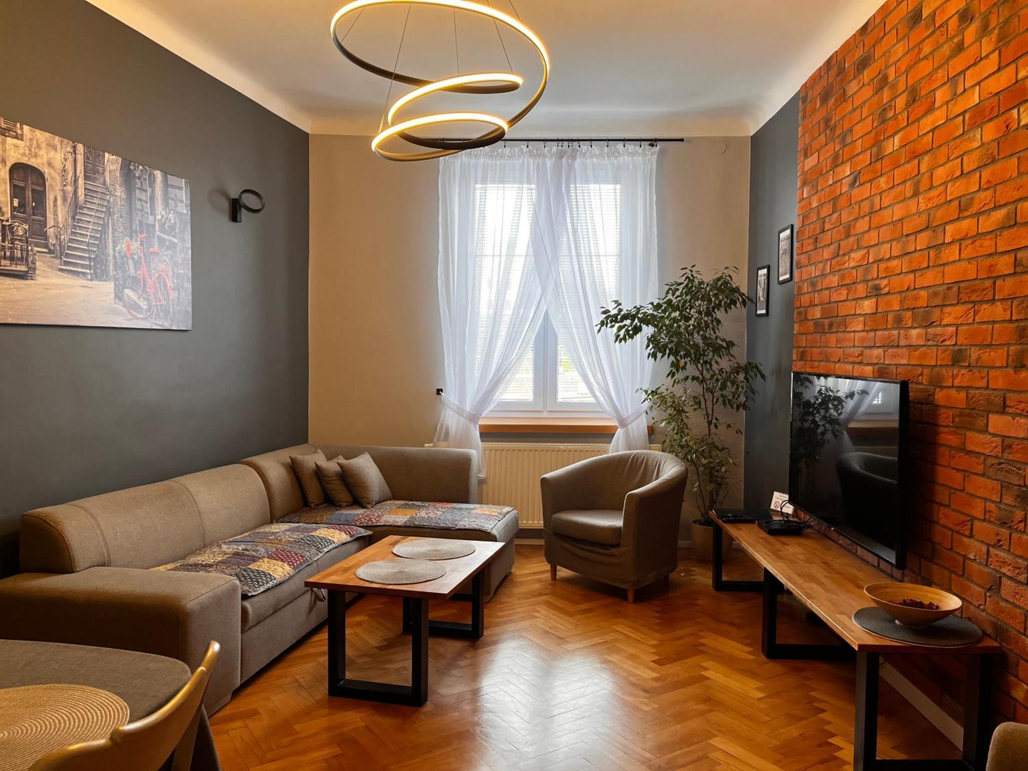 Zamkowy Apartament Люблин Екстериор снимка